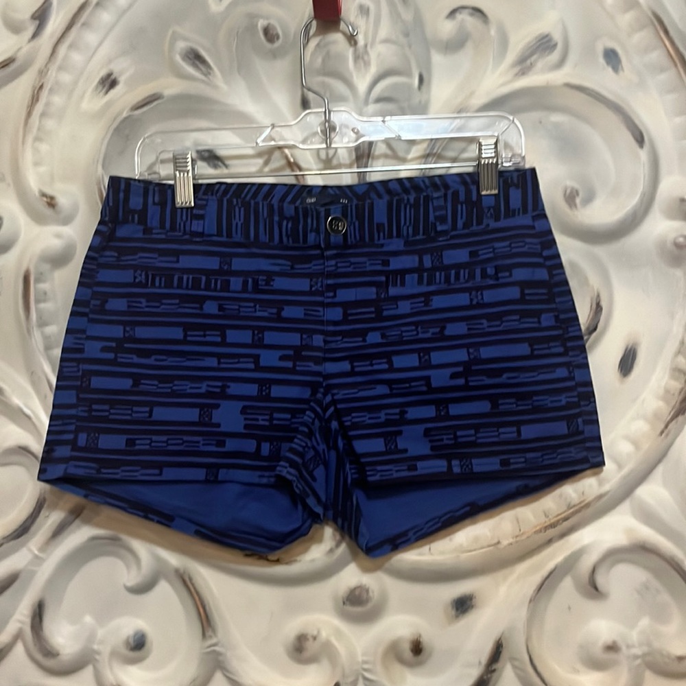 Gap shorts